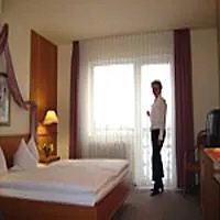 Ξενοδοχείο & Restaurant Wilhelm Von Nassau 3*