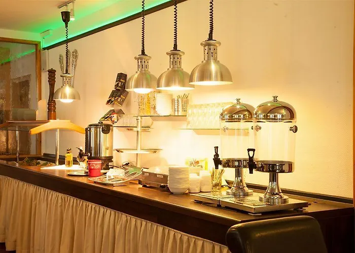 & Restaurant Wilhelm Von Nassau 호텔 3*