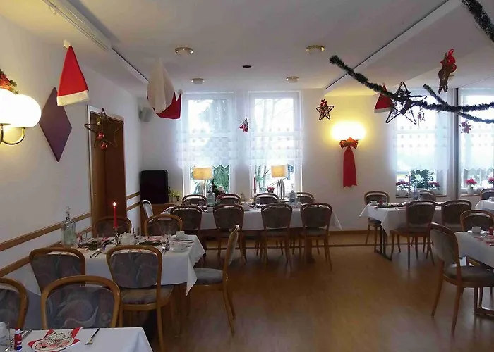 威廉·冯·拿骚酒店及餐厅 酒店 3*